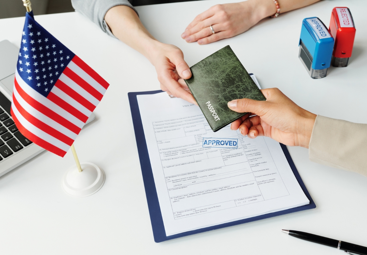 Read more about the article Tips To Protect Your Identity In Today’s World