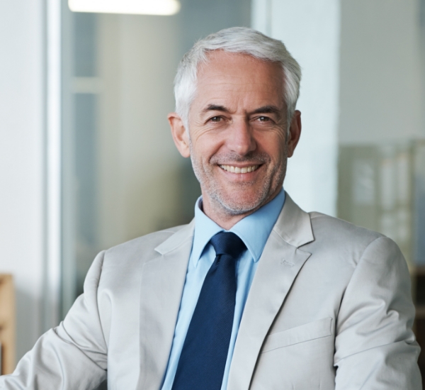 Attorney images_600X550 – 4M